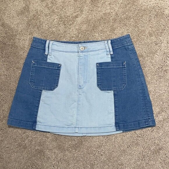 HOLLISTER Women's Size 5 (27) Patchwork Pocket Hippie 70s Denim Jean Mini Skirt - Picture 1 of 8